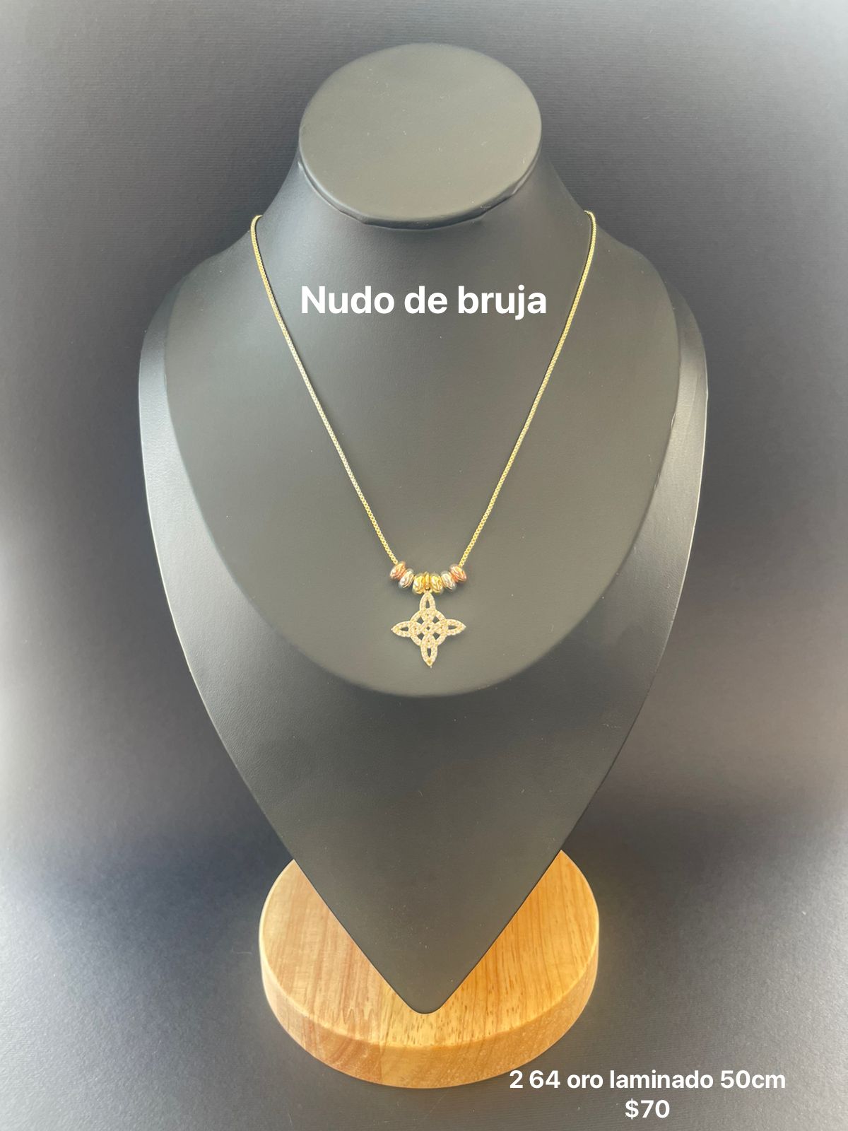 Cadena con dijes oro laminado