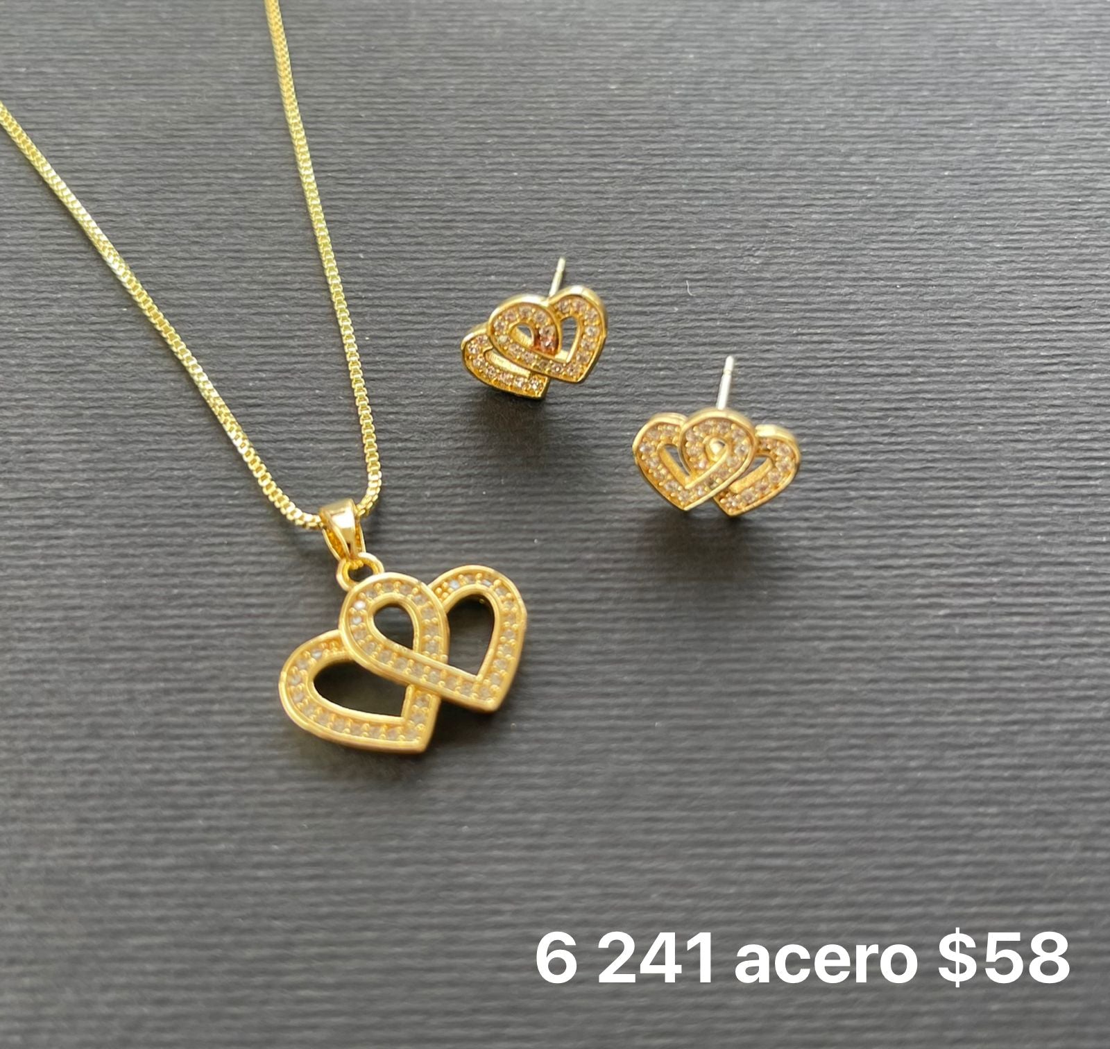 Set collar y aretes acero