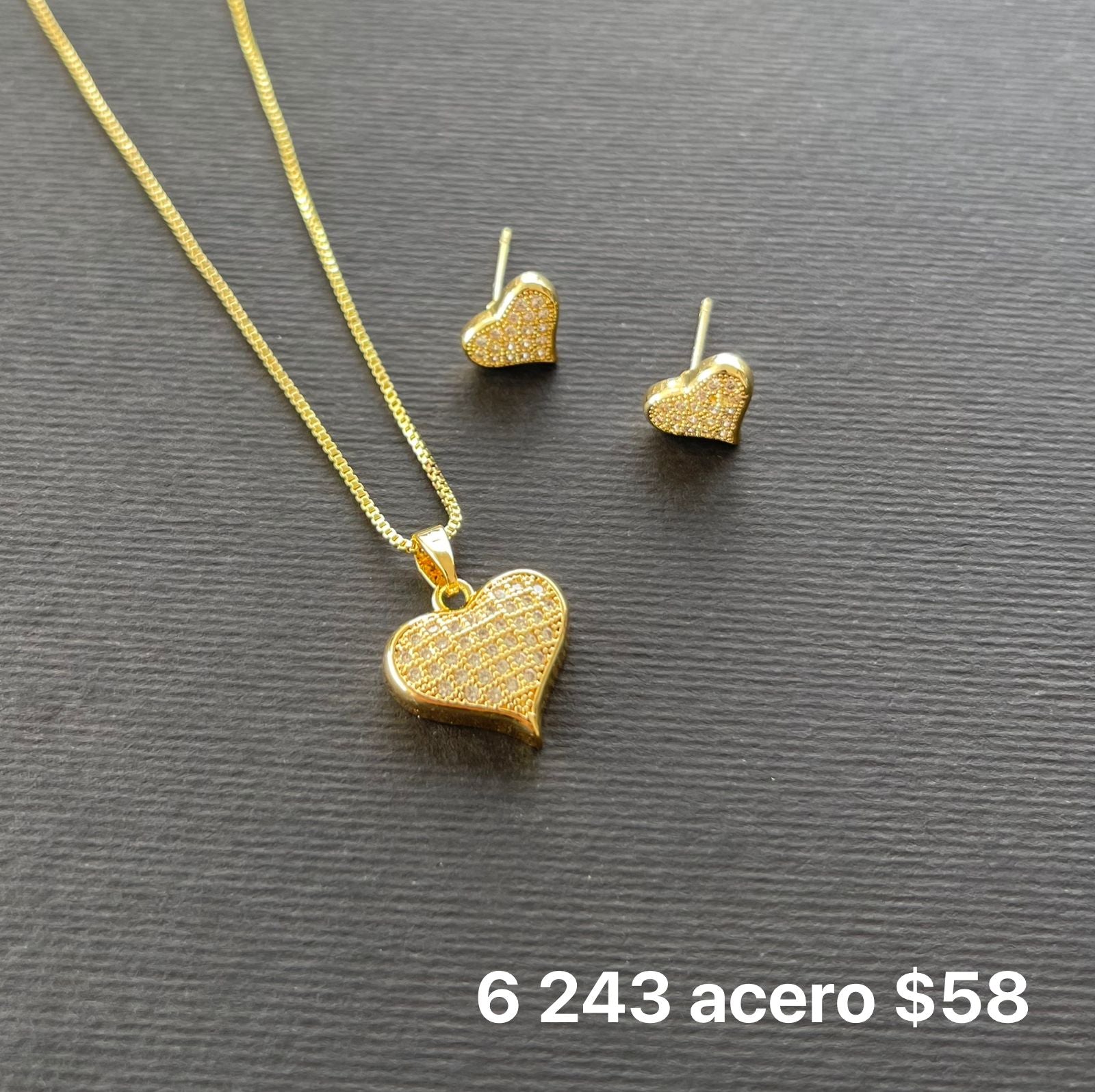 Set collar y aretes acero