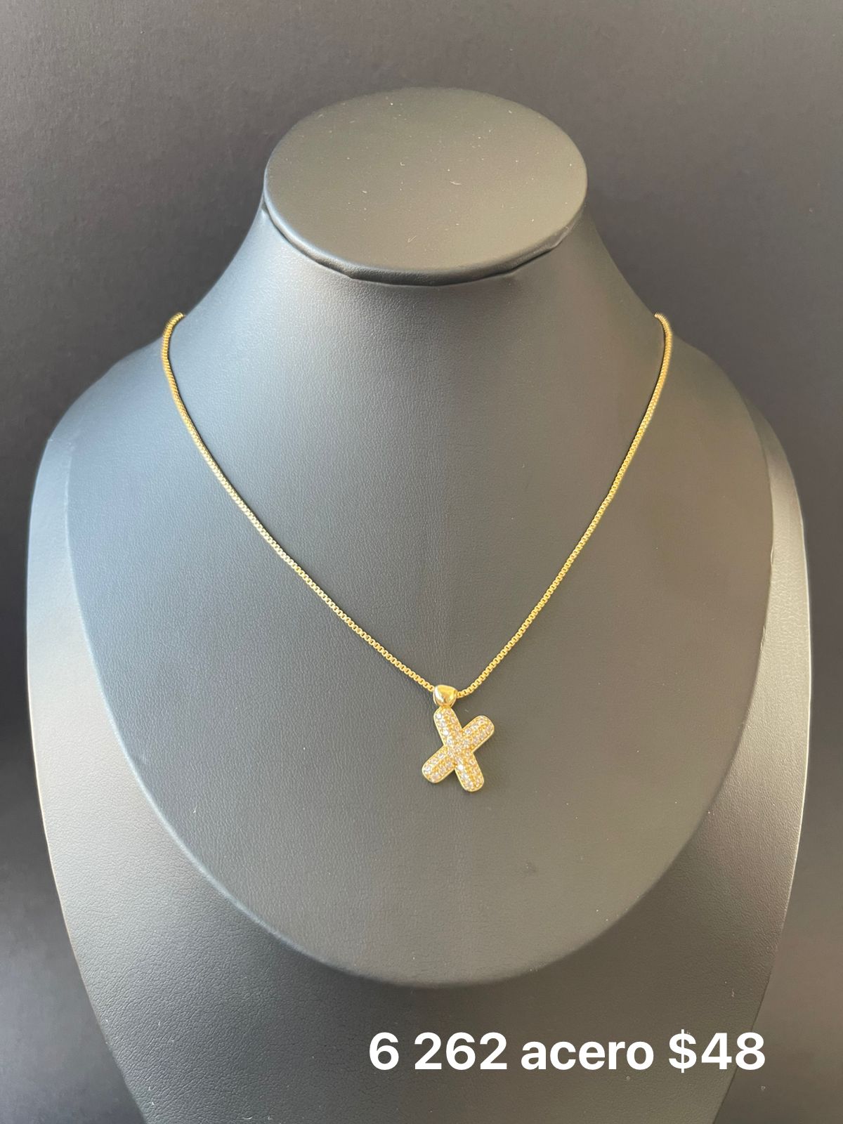 Collar letra acero y zirconia