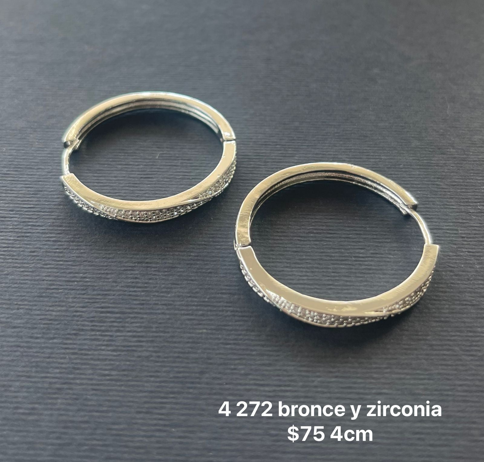 Arracadas bronce y zirconia