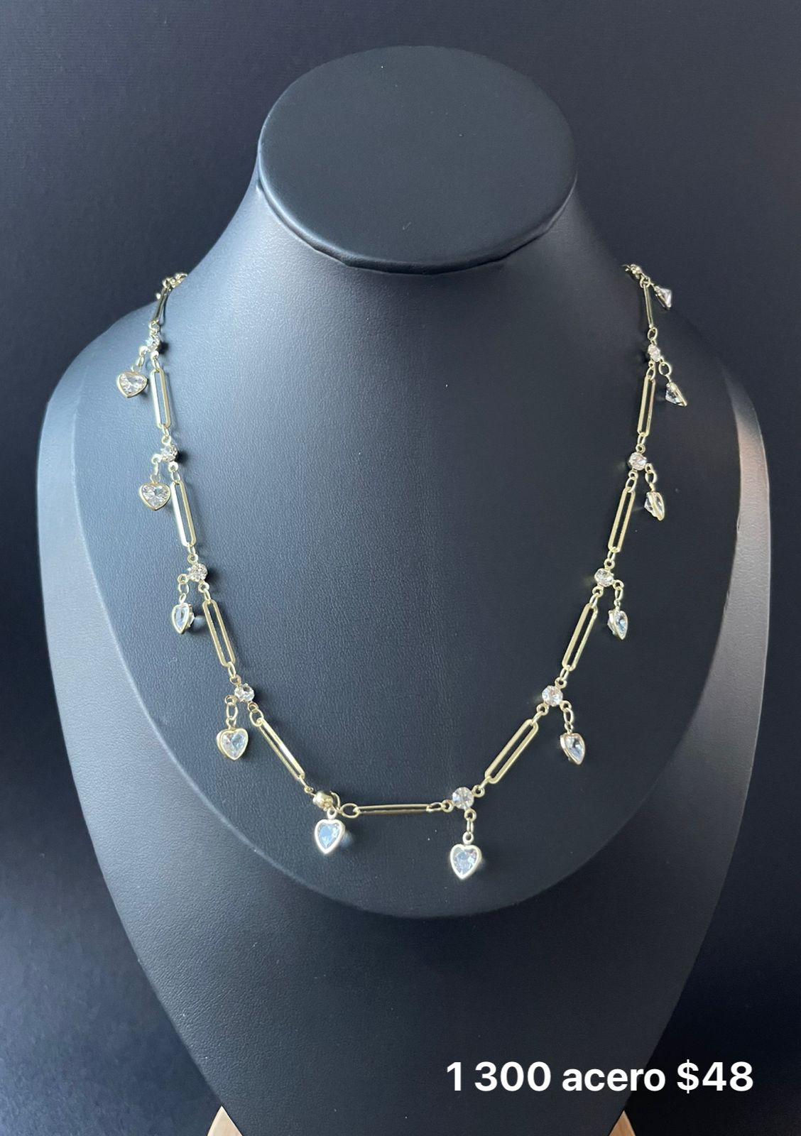 Collar con dije acero