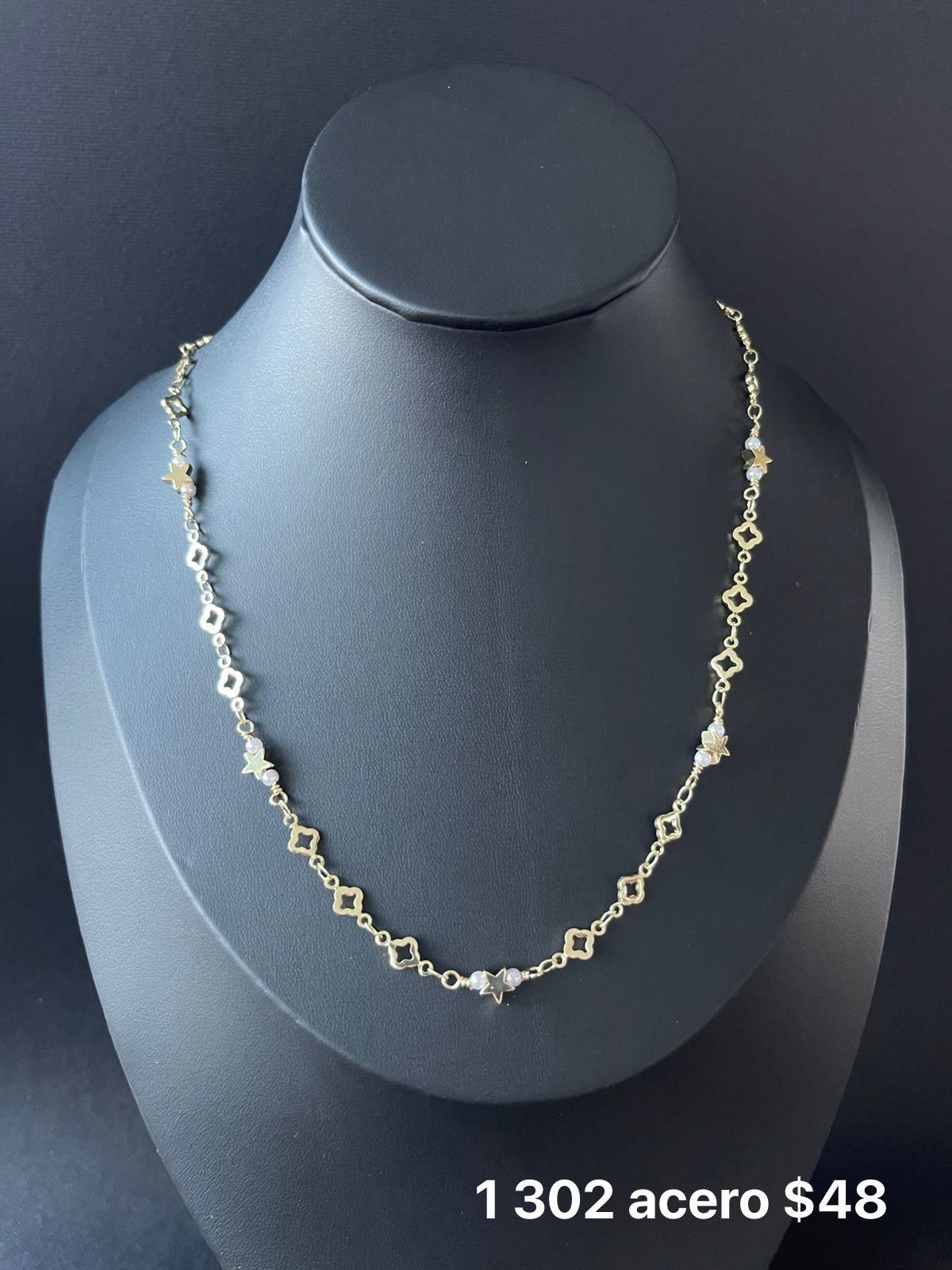 Collar con dije acero