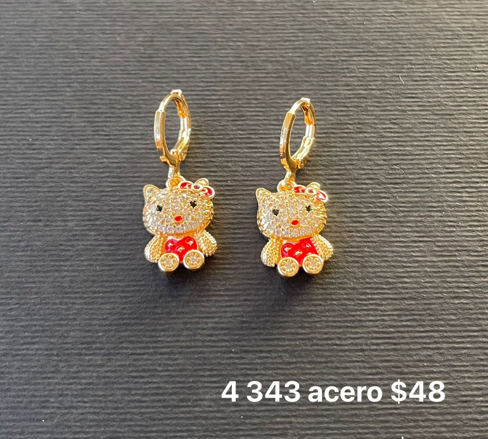 Aretes Kitty acero