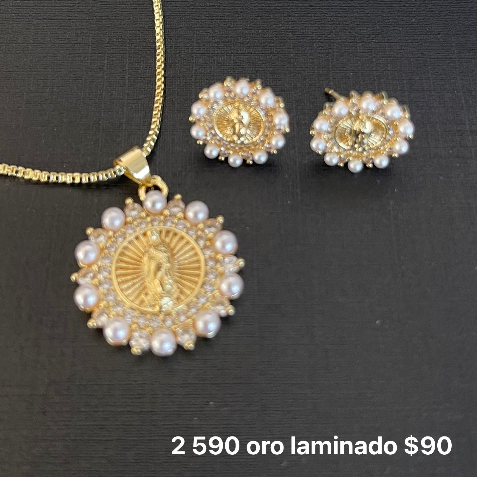 Set collar y aretes oro laminado