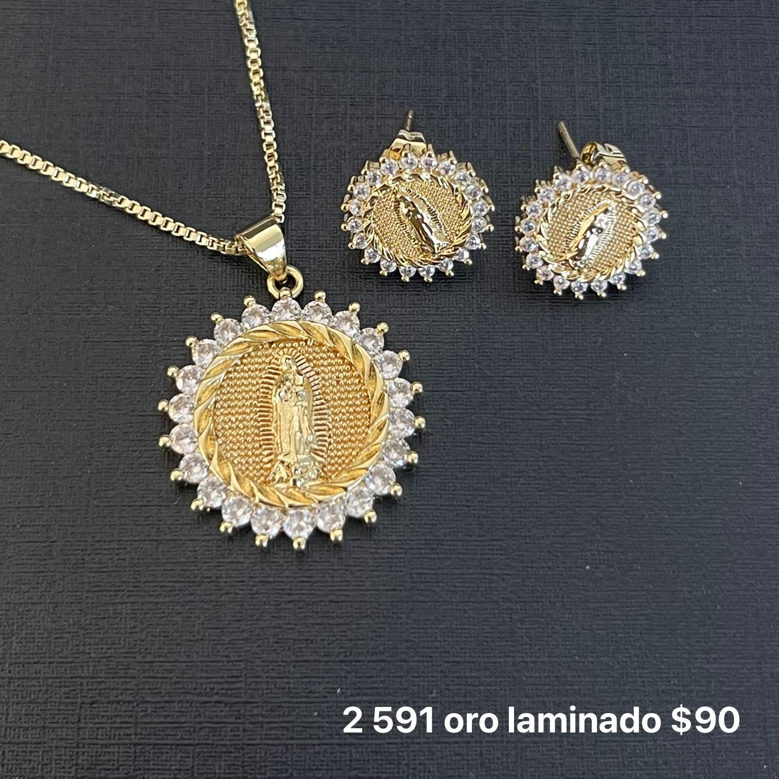Set collar y aretes oro laminado