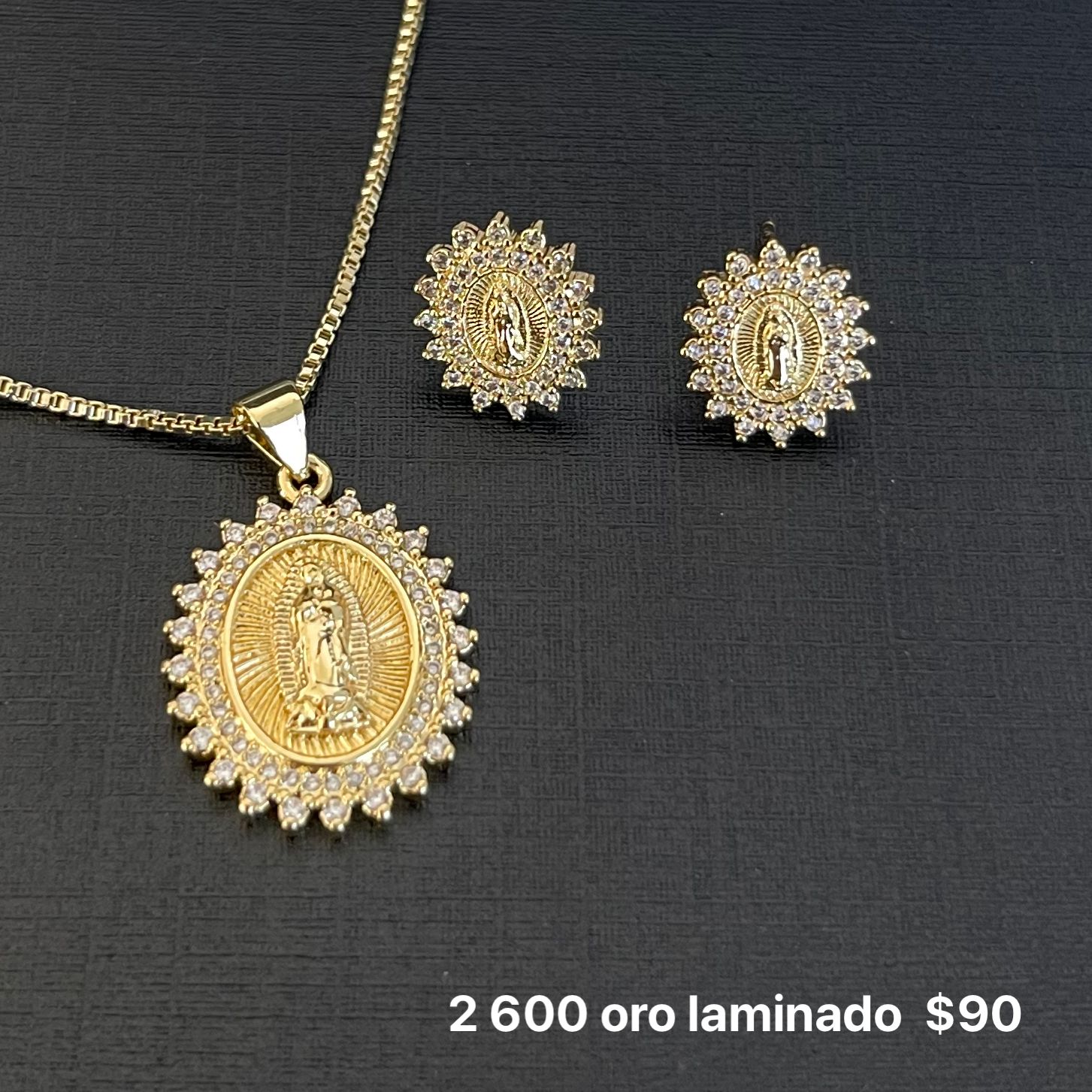 Set collar y aretes oro laminado