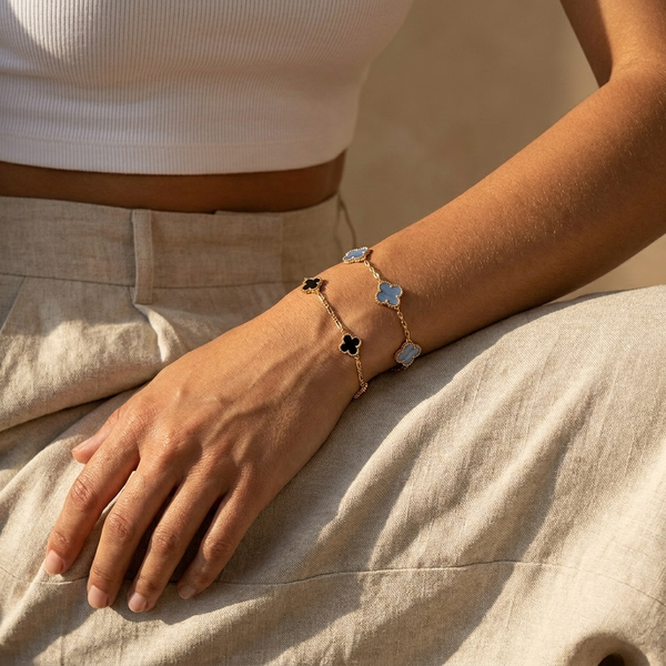 Pulseras y brazaletes